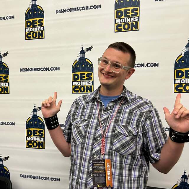 Nerdy Karaoke Dance Party at Des Moines Con